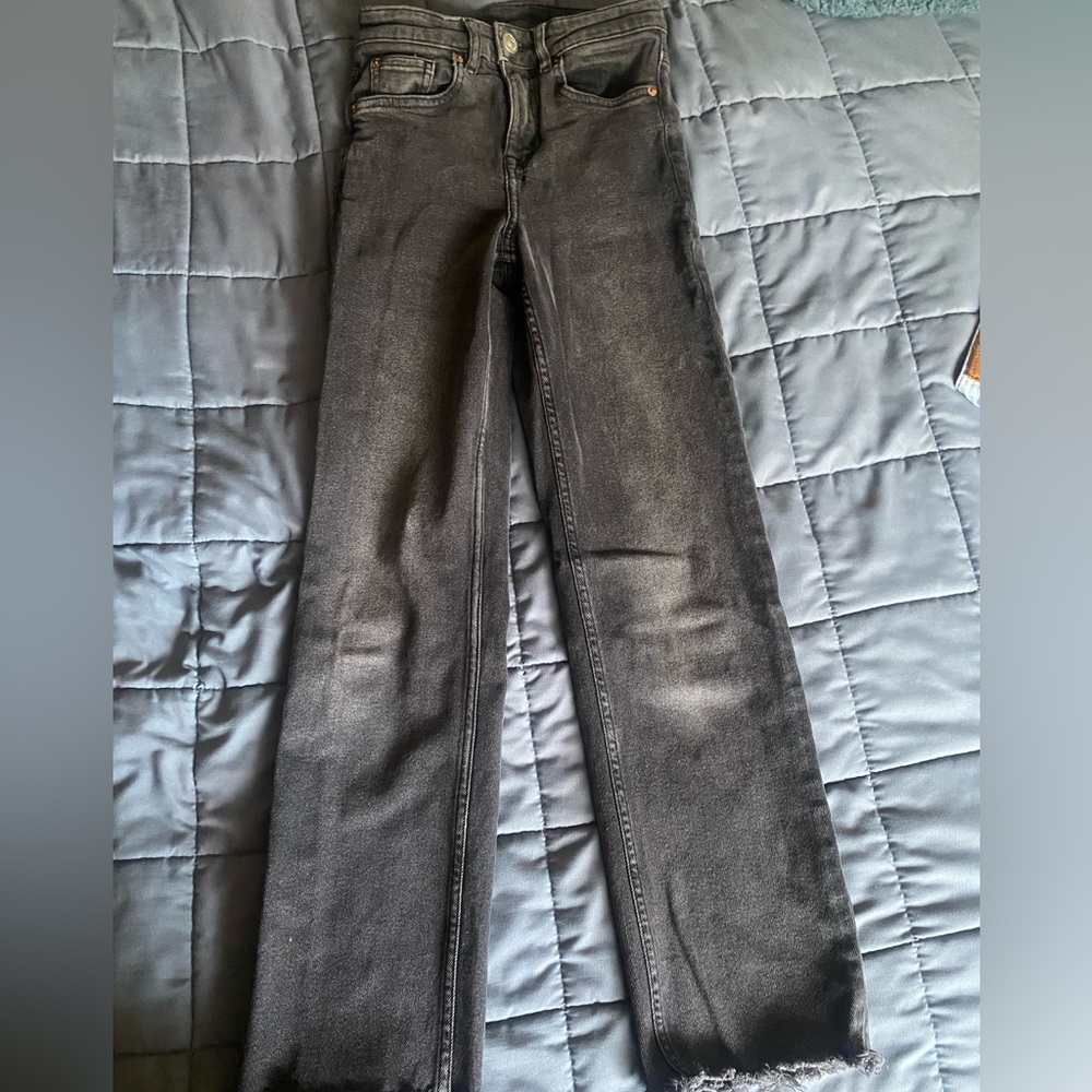 H&M black straight jeans